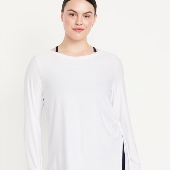 NWT Old Navy Cloud Motion - Picture 1 of 6